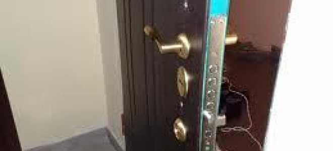 Как утеплить железную дверь своими руками